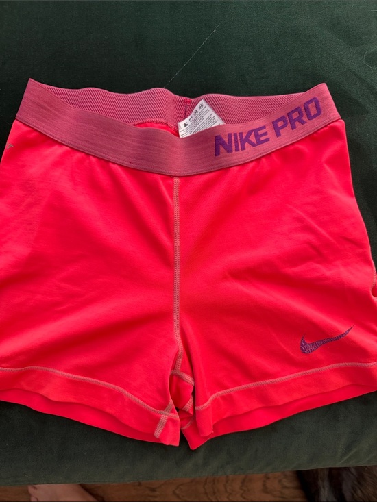 Nike Pants - Nike Pro Women's Bright Coral Bike Shorts